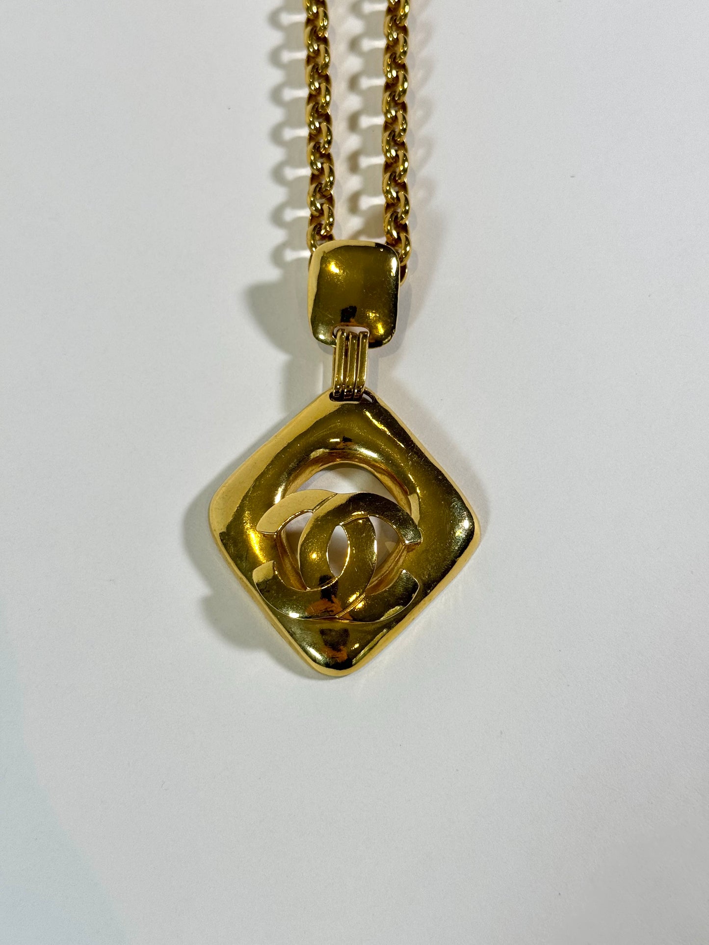 Vintage CHANEL Double C Medallion Gold Necklace Cocomark