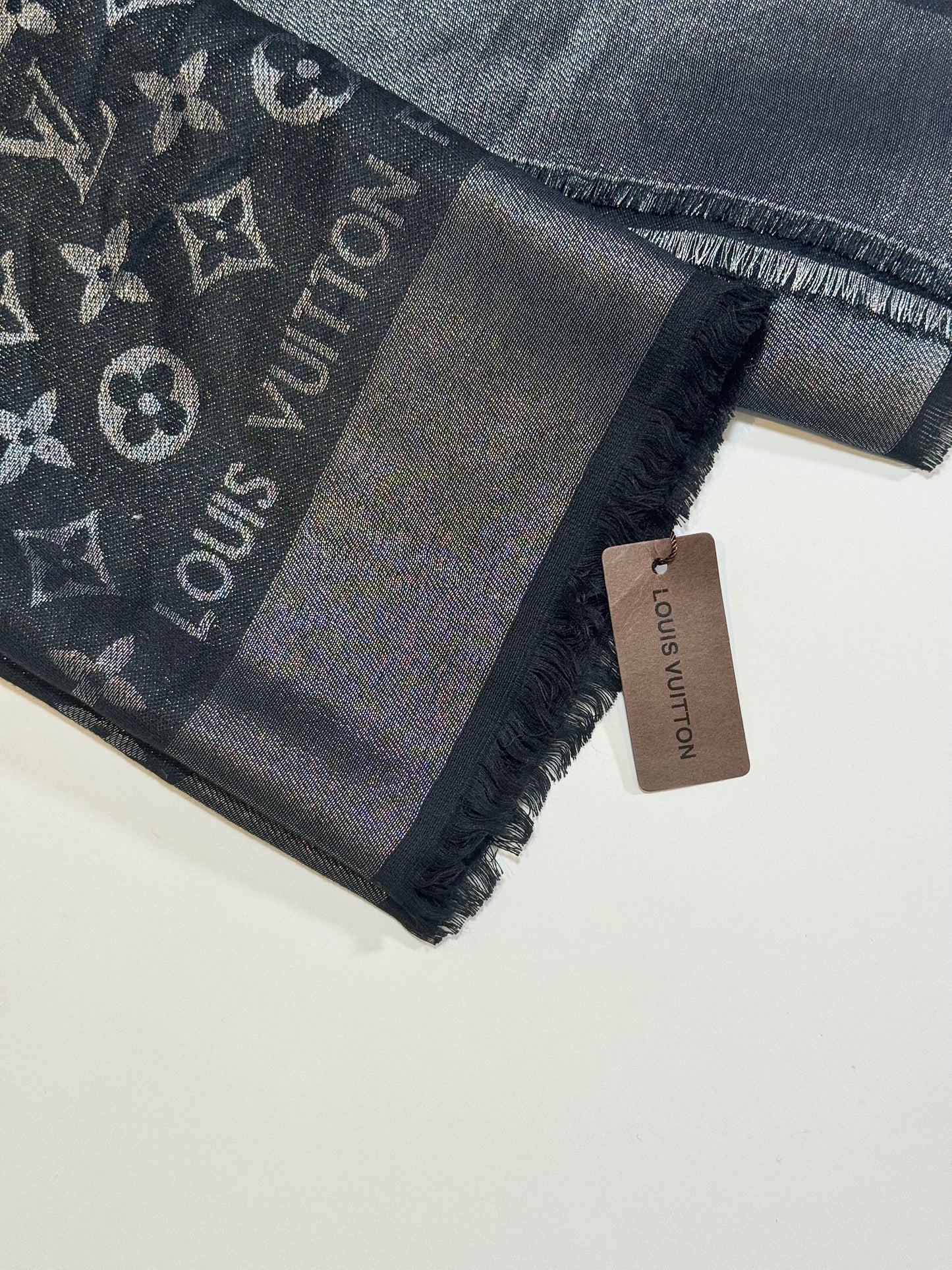 Louis Vuitton Monogram Shine Shawl